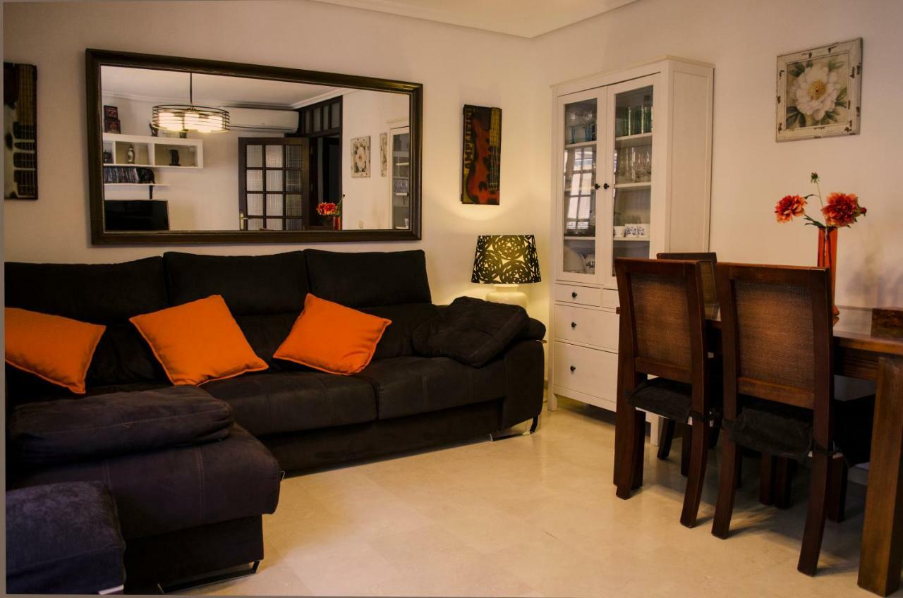La Casa De Los Arbolitos Фуэнхирола Экстерьер фото